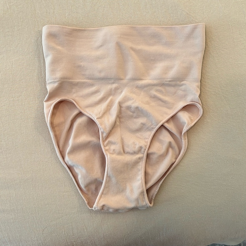 Skims shapewear brief